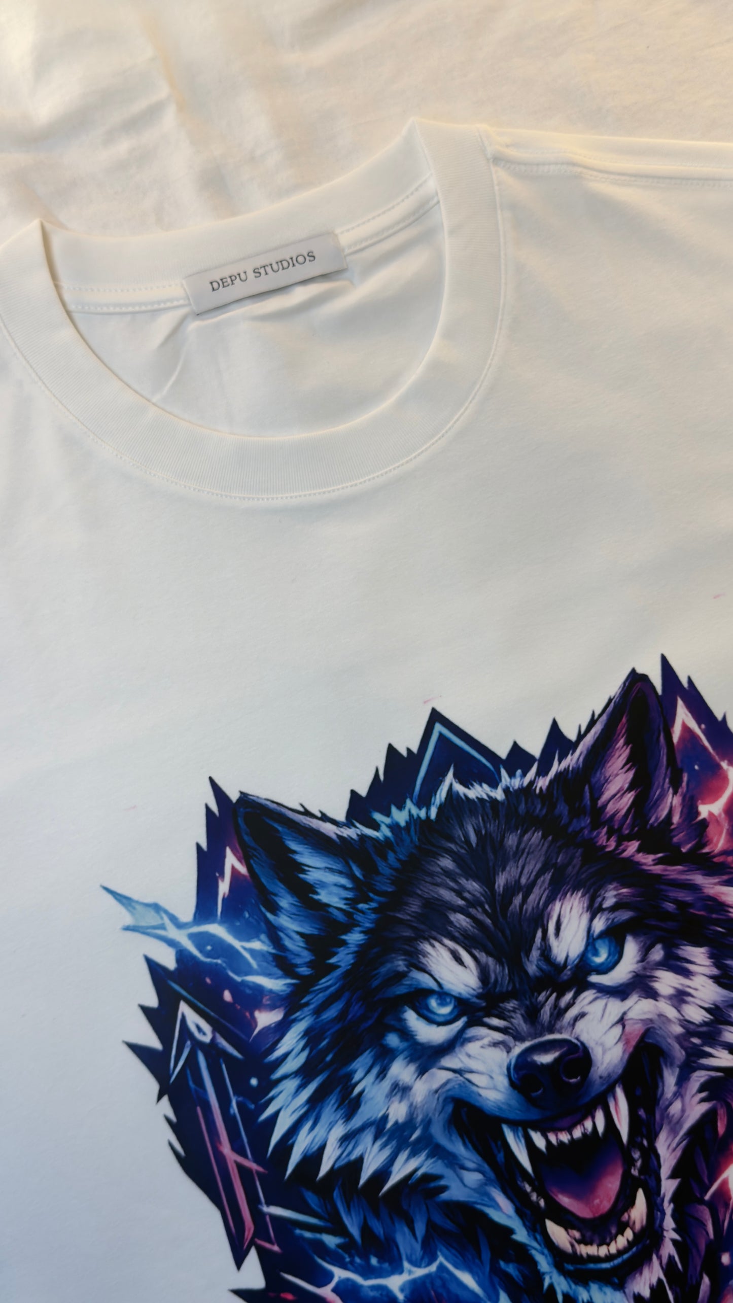 DEPÜ // WOLF SIGIL TEE