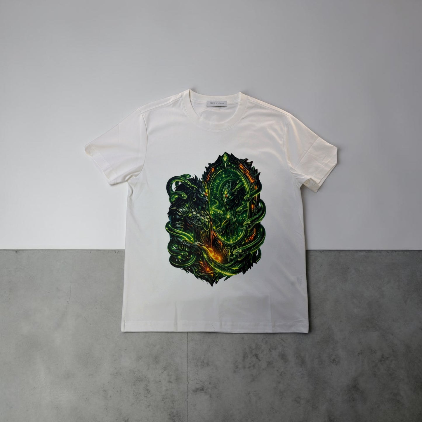DEPÜ // SERPENT MIRROR TEE